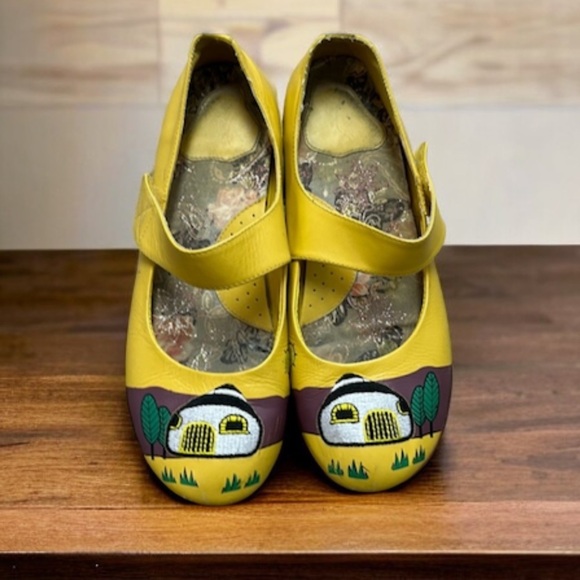 Women’s Chocolaticas Eclectic Leather Yellow Maryjane -Retro Cool-Sz 8-EUC 💛​🍂​ - Picture 6 of 9